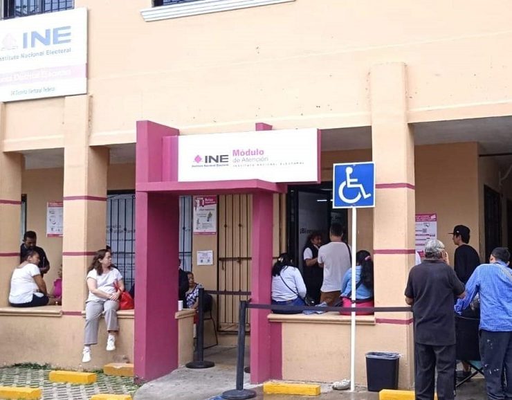 INE exhorta a la ciudadanía a recoger su credencial, de no ir por ella, podrán obtenerla hasta después de las elecciones