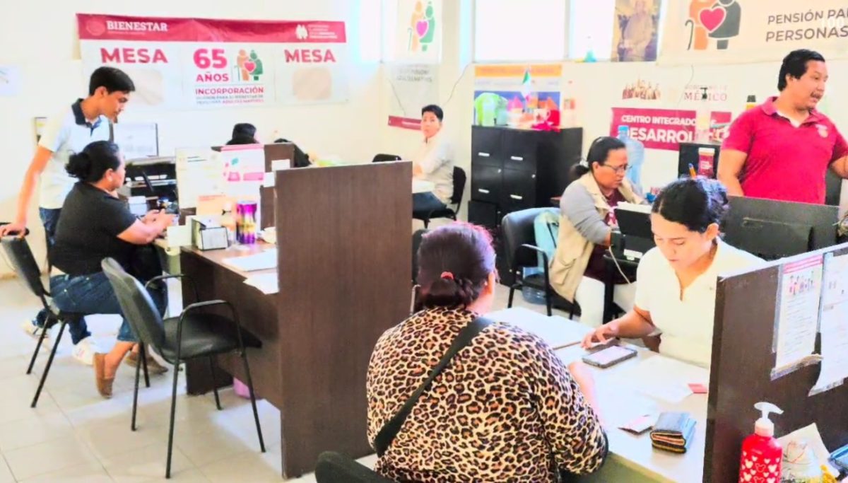 Óscar Miranda Luna, enlace de los programas federales en el municipio de Carmen