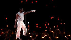 Esta es la segunda vez que Usher se presenta en un Medio tiempo de Super Bowl.