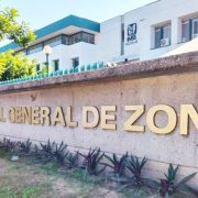 Compra IMSS medicamentos a sobreprecio