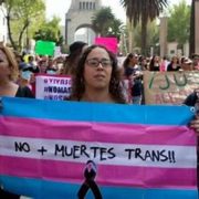 Cientos de transfemenicidios impunes por vacío legal en México