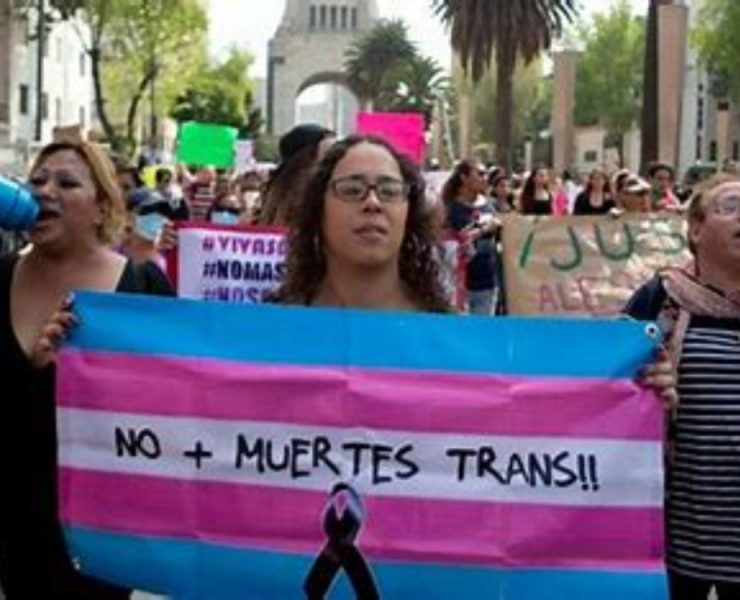 Cientos de transfemenicidios impunes por vacío legal en México