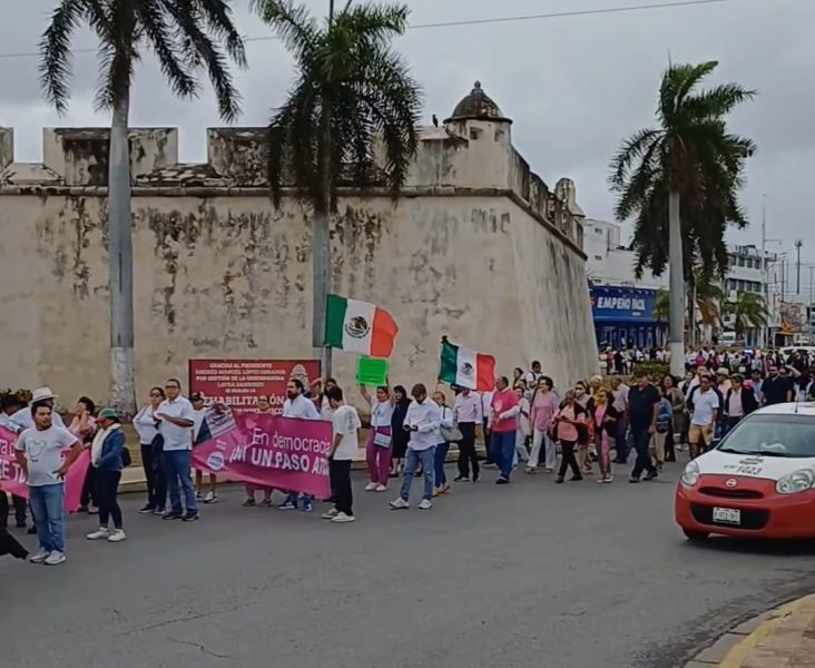 Marchan por la defensa
