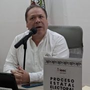 Omite responder a su antecesora