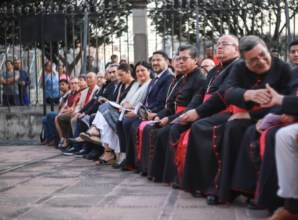 SC devela el conjunto de las Tres virtudes teologales, en la Catedral Metropolitana