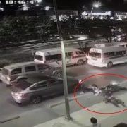 Motociclista atropelló a peatón que cruza la ciclovía en Chiapas