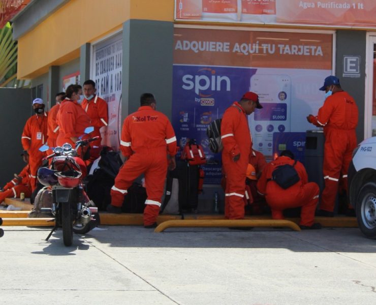 Deuda de Pemex a empresas provocaría pérdida de 25 mil empleos