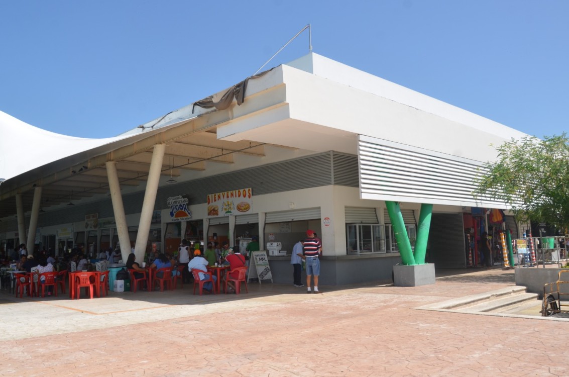 Falta de liquidez en Ciudad del Carmen afecta a todos los sectores