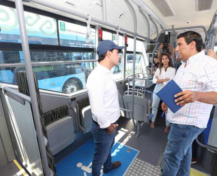 Mauricio Vila Dosal presentó las nuevas unidades de Va y Ven que se sumarán a diferentes rutas