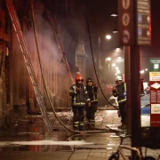 ncendio en el Centro Histórico: Respuesta rápida y eficiente de los equipos de emergencia