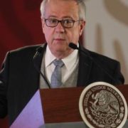 Falleció ex secretario de hacienda de AMLO, en aparente accidente doméstico