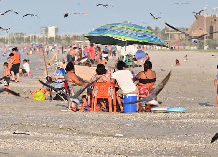 Ciudadanos deben prevenir golpe de calor e infecciones gastrointestinales