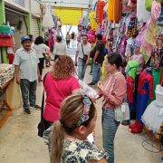 El 80% de 360 locatarios del mercado AFA ya cuentan con sus concesiones