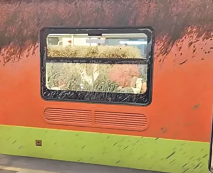 Incidente en la Línea 12 del Metro de la CDMX: Filtración de Agua y Lodo en Estación Eje Central