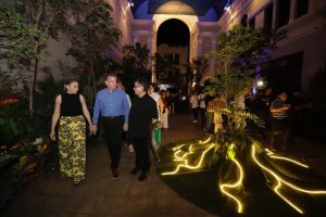 El Ayuntamiento de Mérida, encabezado por el Alcalde Alejandro Ruz Castro, aprobó otorgar un subsidio de $36 millones 236 mil pesos para el Comité Permanente del Carnaval de Mérida, que se aplicará para el gasto administrativo y las diversas actividades que lleva a cabo el organismo.