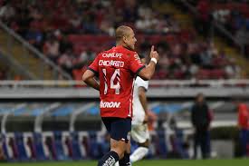 En los partidos que ha estado de titular, se le ve todavía fuera de ritmo futbolístico.