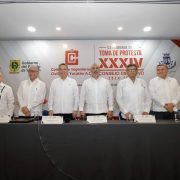 El Alcalde Alejandro Ruz Castro reconoce el trabajo y la aportación de los ingenieros civiles en el desarrollo de Mérida