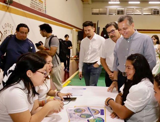 Departamento de Juventud también cuenta con un centro de información universitaria donde las y los jóvenes pueden solicitar información 