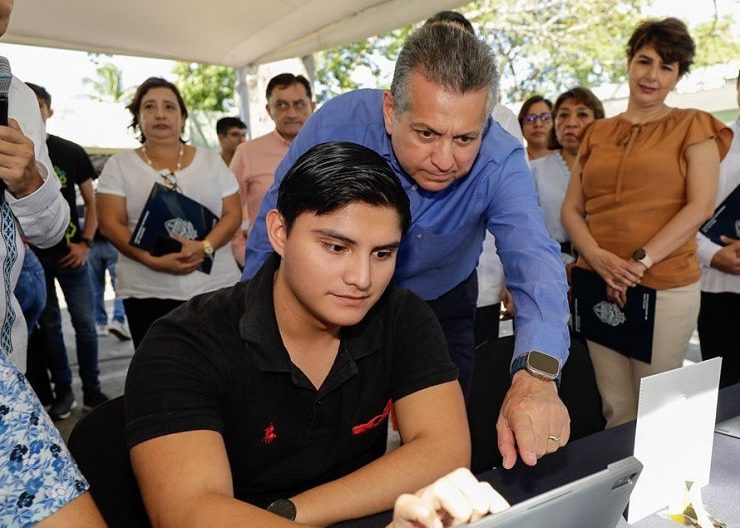 Mayores oportunidades para los jóvenes del municipio, en lo profesional, social y económico