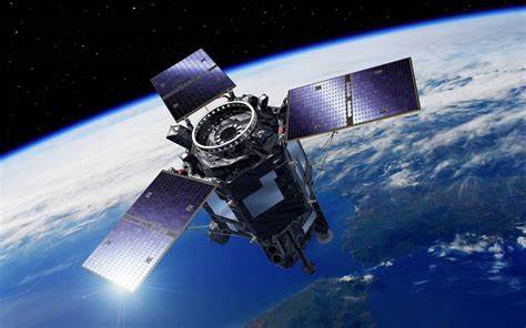 Musk construye satélites espías