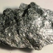 Encuentran el primer mineral Superconductor