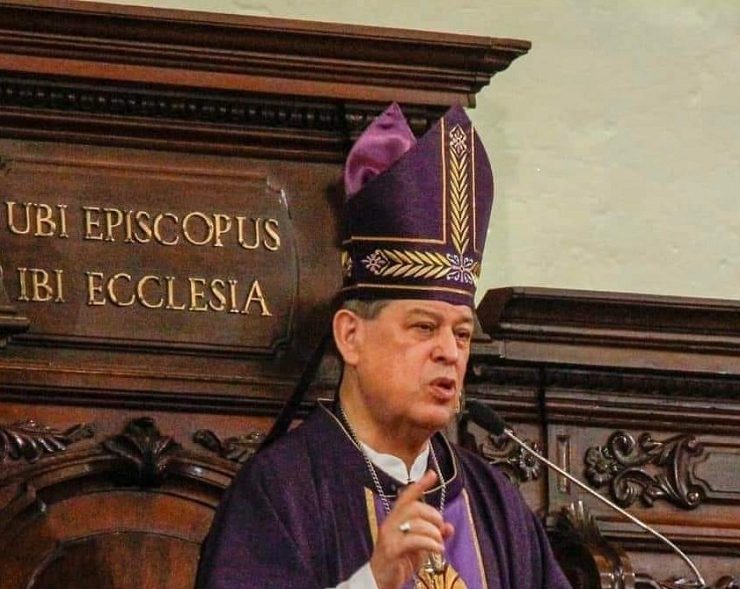 Sufre un fuerte accidente el Arzobispo de Yucatán Monseñor Gustavo Rodríguez Vega