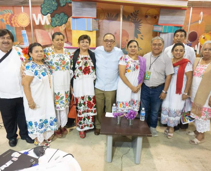 Traducen el poema “Piedra de Sol” de Octavio Paz en lengua maya