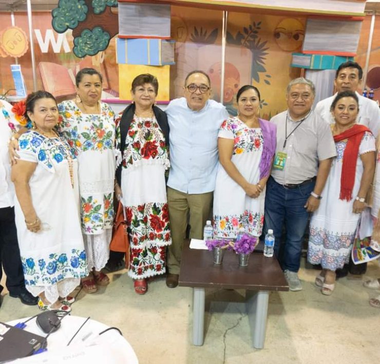 Traducen el poema “Piedra de Sol” de Octavio Paz en lengua maya