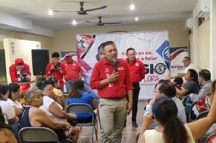 Vecinos de San Antonio Xluch reciben a Sergio Vadillo: le expusieron sus necesidades