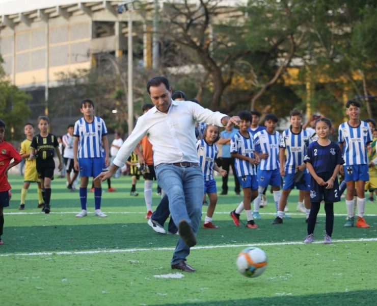 Inaugura el Gobernador Mauricio Vila Dosal la primera edición de la Super Liga Gobernador 2024