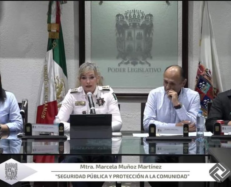 Dialogan integrantes de la Comisión