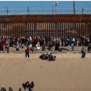 Suspensión de la ley SB4 en Texas genera incertidumbre legal para migrantes