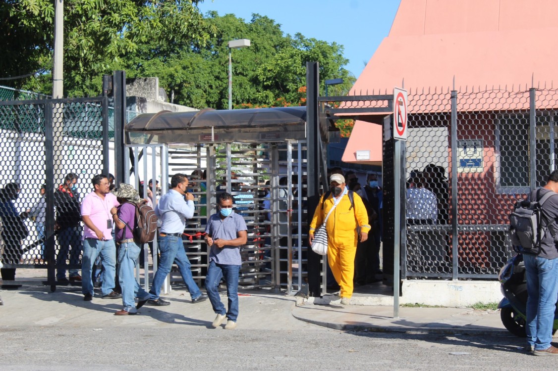 coordinador nacional de Petroleros y Mexicanos del Sureste y reclamantes de justicia
