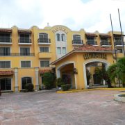 Deudas de empresas a hoteleros no bajan