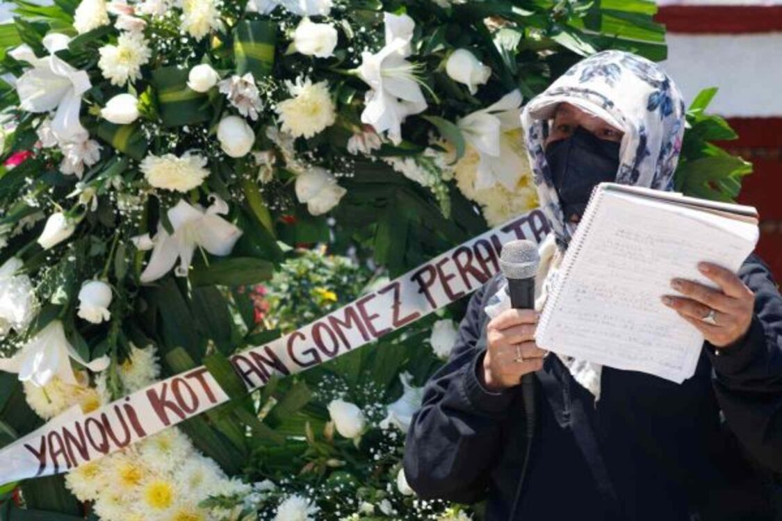 Dos policías en prisión preventiva por muerte de normalista de Ayotzinapa