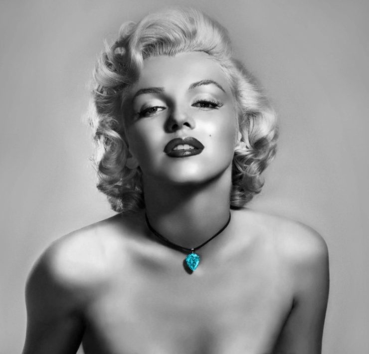 La tumba a lado de Marilyn Monroe