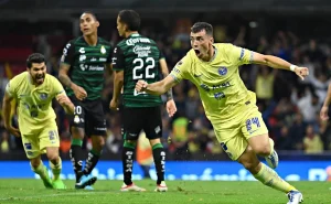 En el torneo Apertura 2022 en un gran partido, América consiguió el empate ante Santos, a tres goles.