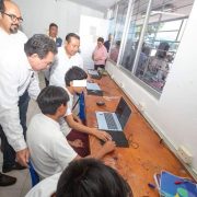 Clases de robótica y inteligencia artificial en Leandro Valle Martínez de Kanasín