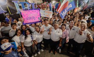 Barrera Concha reafirmó su compromiso con la mejora de la calidad de vida de las familias yucatecas y convocó a todos a defender el triunfo de los yucatecos el próximo 2 de junio, porque “vamos a ganar esta elección”.