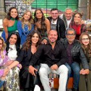 Conductor del programa Hoy será papá y así lo anunció