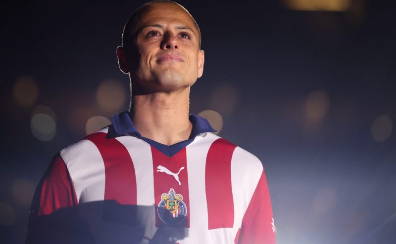 Javier Hernández logró su primer gol con Chivas y ¿Se va de fiesta?