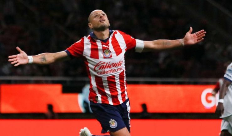 Javier Hernández logró su primer gol con Chivas y ¿Se va de fiesta?