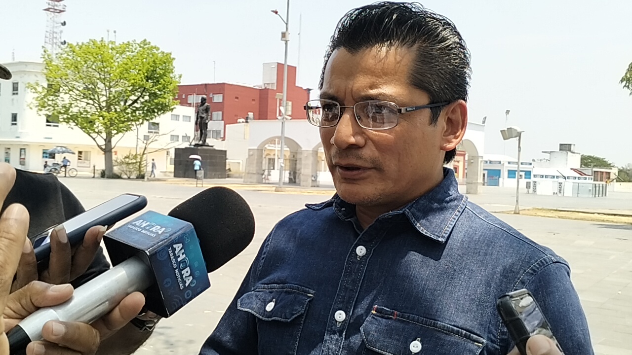 Javier May sostendrá reunión con policías, señaló su vocero, Fernando Vázquez.