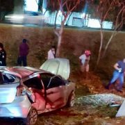 oven herido y su madre fallece tras chocar por esquivar peatón en Periférico