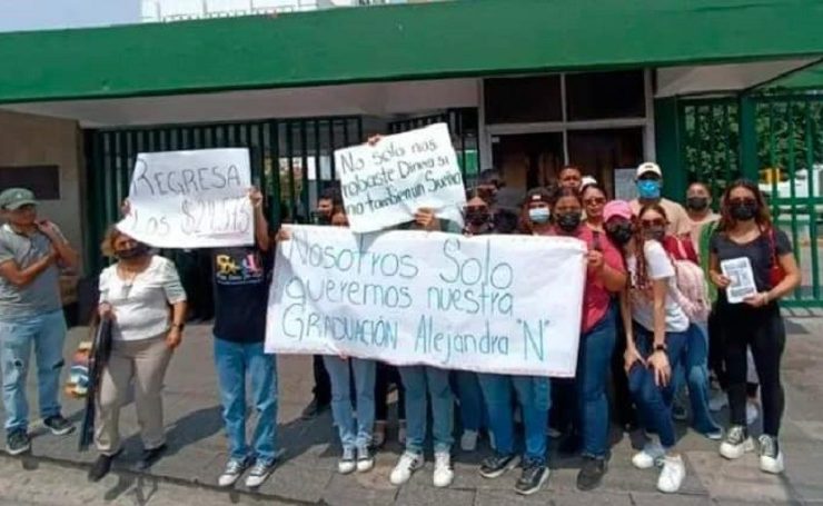 Joven transfiere por error 24 mil pesos para fiesta de graduación a una enfermera