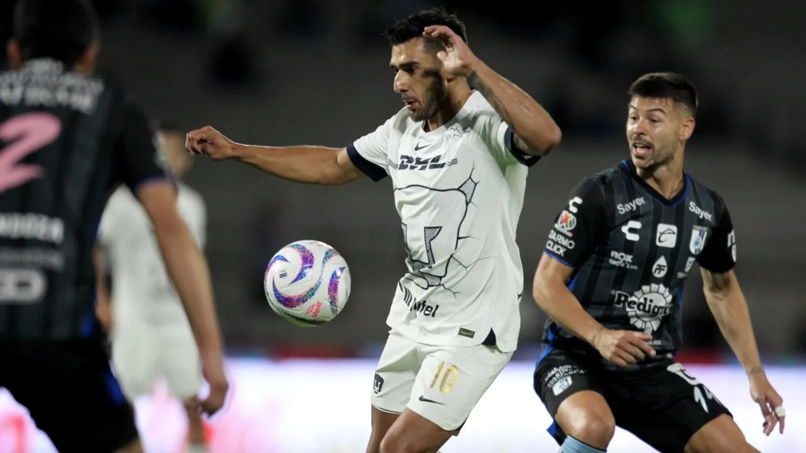 Pumas empató ante Querétaro, y asegura su lugar en Play In