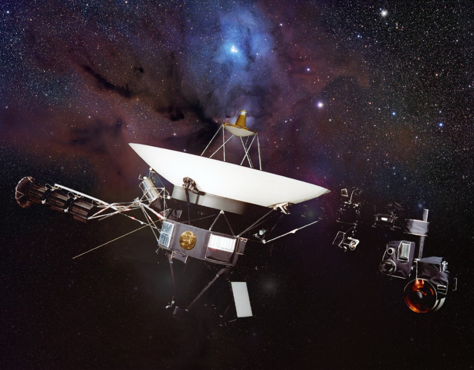 Voyager 1 vuelve a dar señales