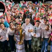 Sigue creciendo respaldo a Renán en municipios para defender y mejorar Yucatán