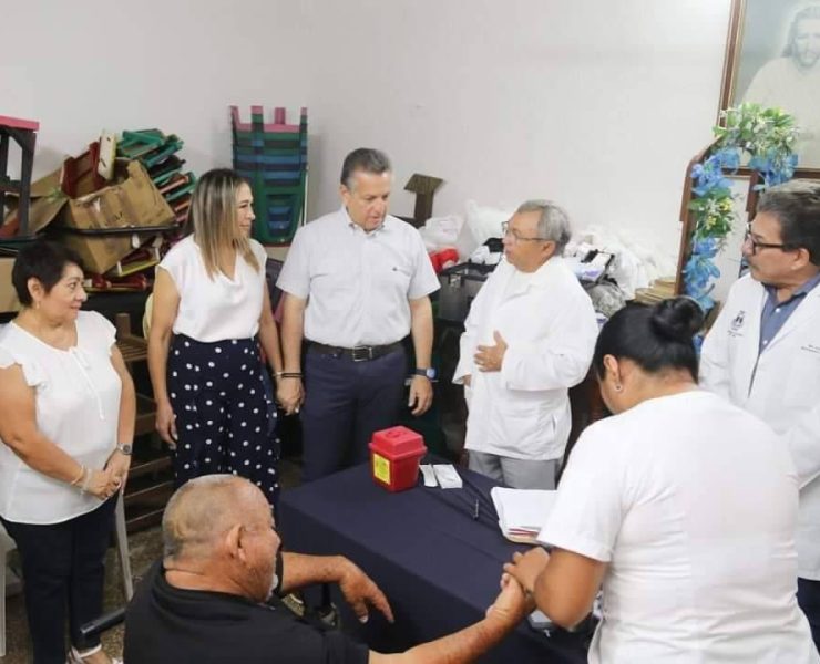 El Ayuntamiento exhorta, en esta temporada de calor extremo, a cuidar a la población vulnerable y a los animales de compañía