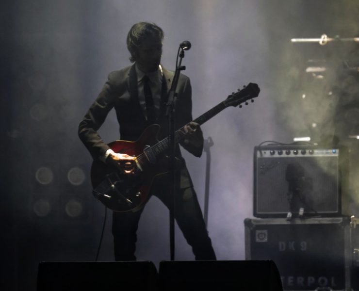 Interpol Reúne a Multitud en Concierto Gratuito en el Zócalo Capitalino